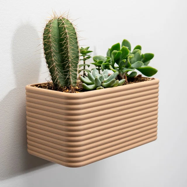 Geniş Duvar Saksı 7cm * 21 cm