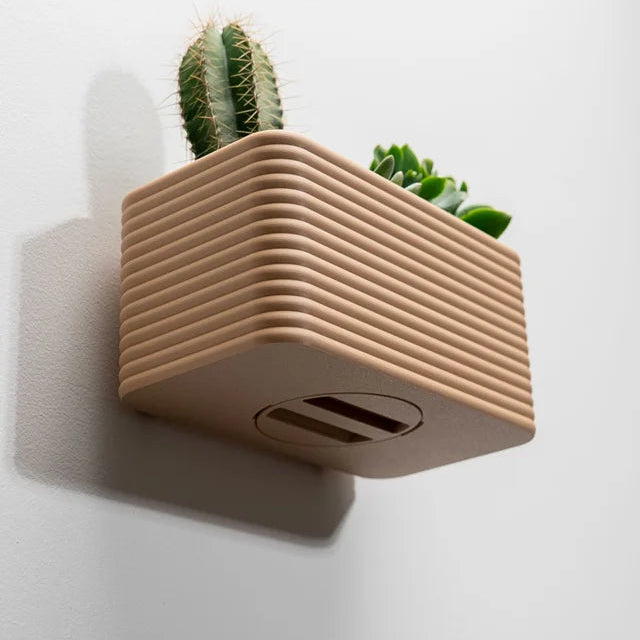 Geniş Duvar Saksı 7cm * 21 cm