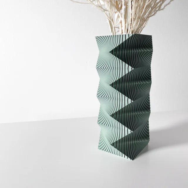 Anio Vase 15cm