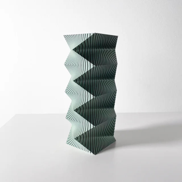 Anio Vase 15cm